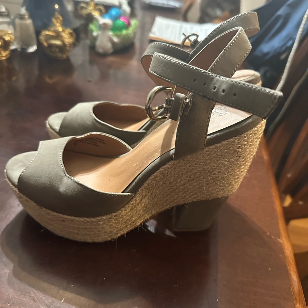Seychelles stacked heels.